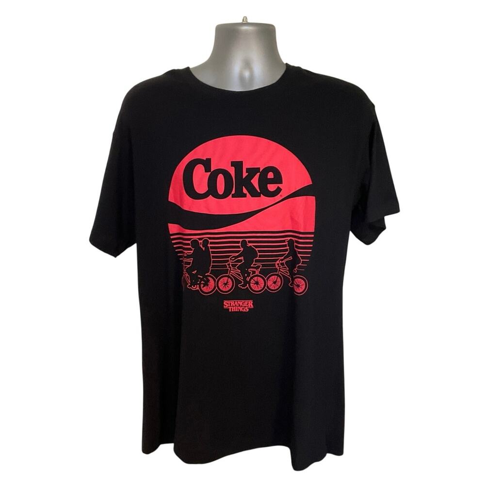 Coca Cola x Stranger Things Graphic Black Red Logo T-Shirt Size L Retro Netflix